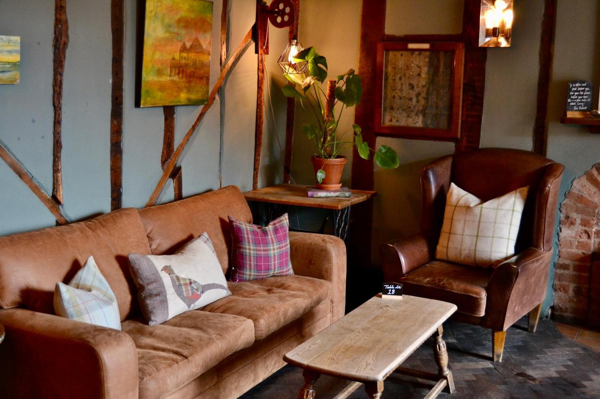 The Crown Hotel Framlingham Extérieur photo
