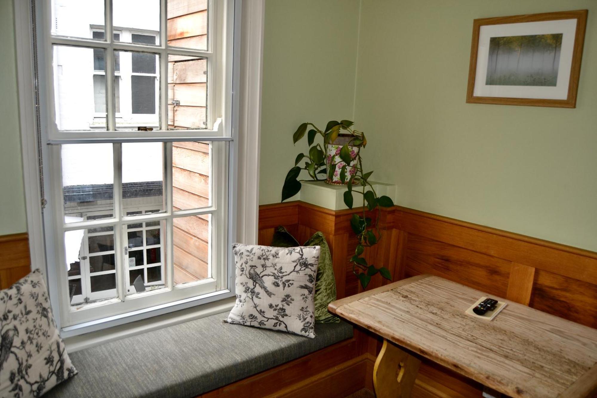 The Crown Hotel Framlingham Extérieur photo