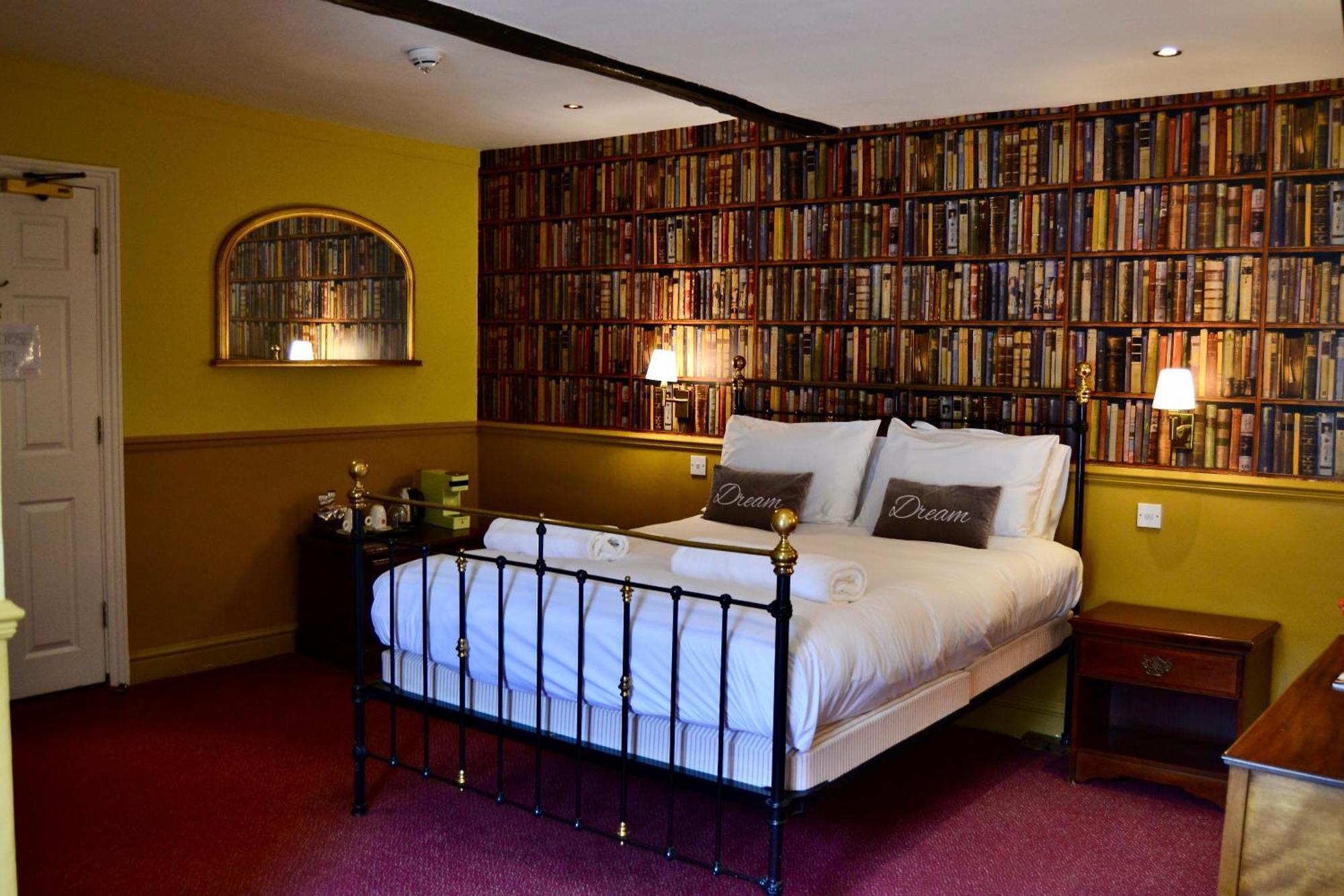The Crown Hotel Framlingham Extérieur photo