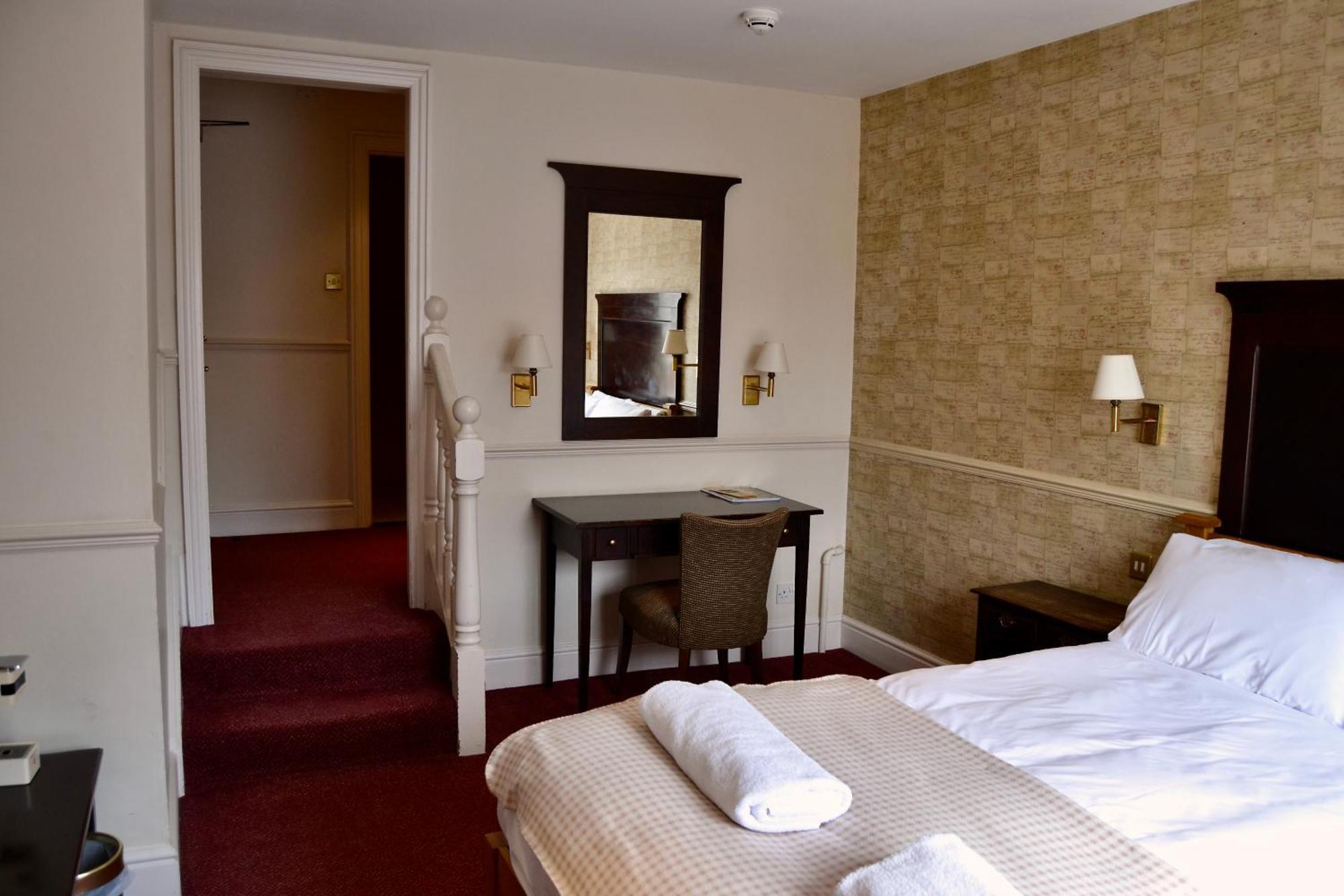 The Crown Hotel Framlingham Extérieur photo