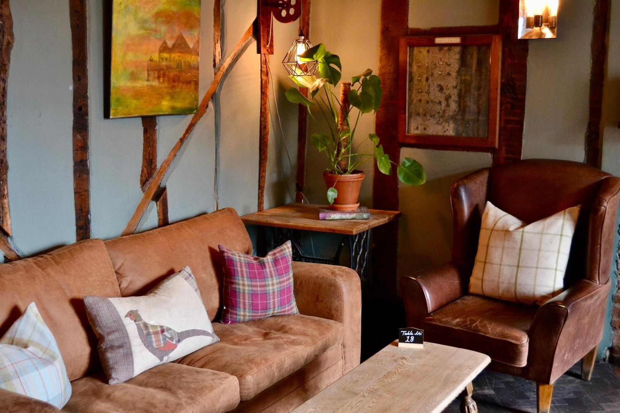 The Crown Hotel Framlingham Extérieur photo